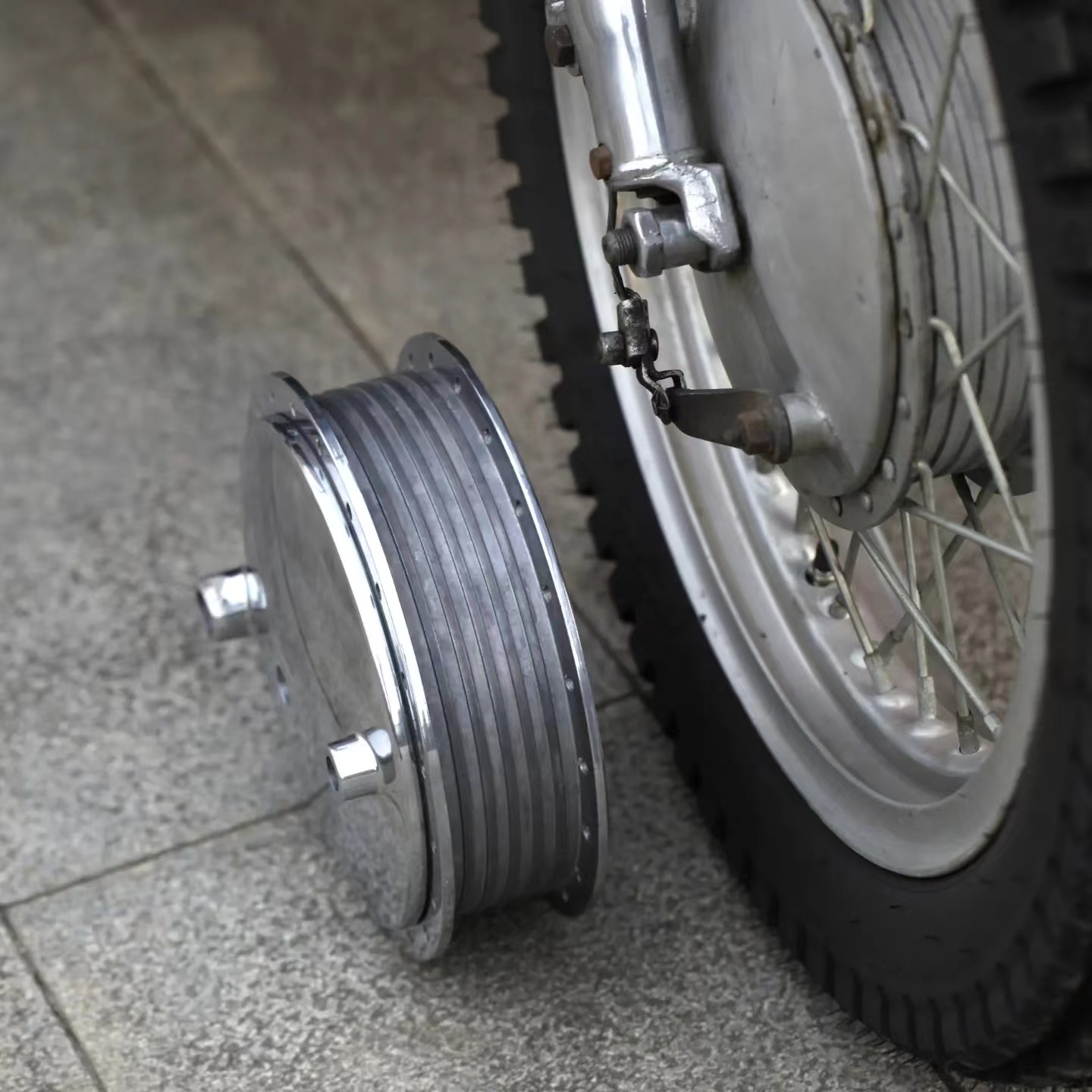 Complete Hamburger Drum Brake Kit For Harley Ironhead Shovelhead Chopper - Image 9