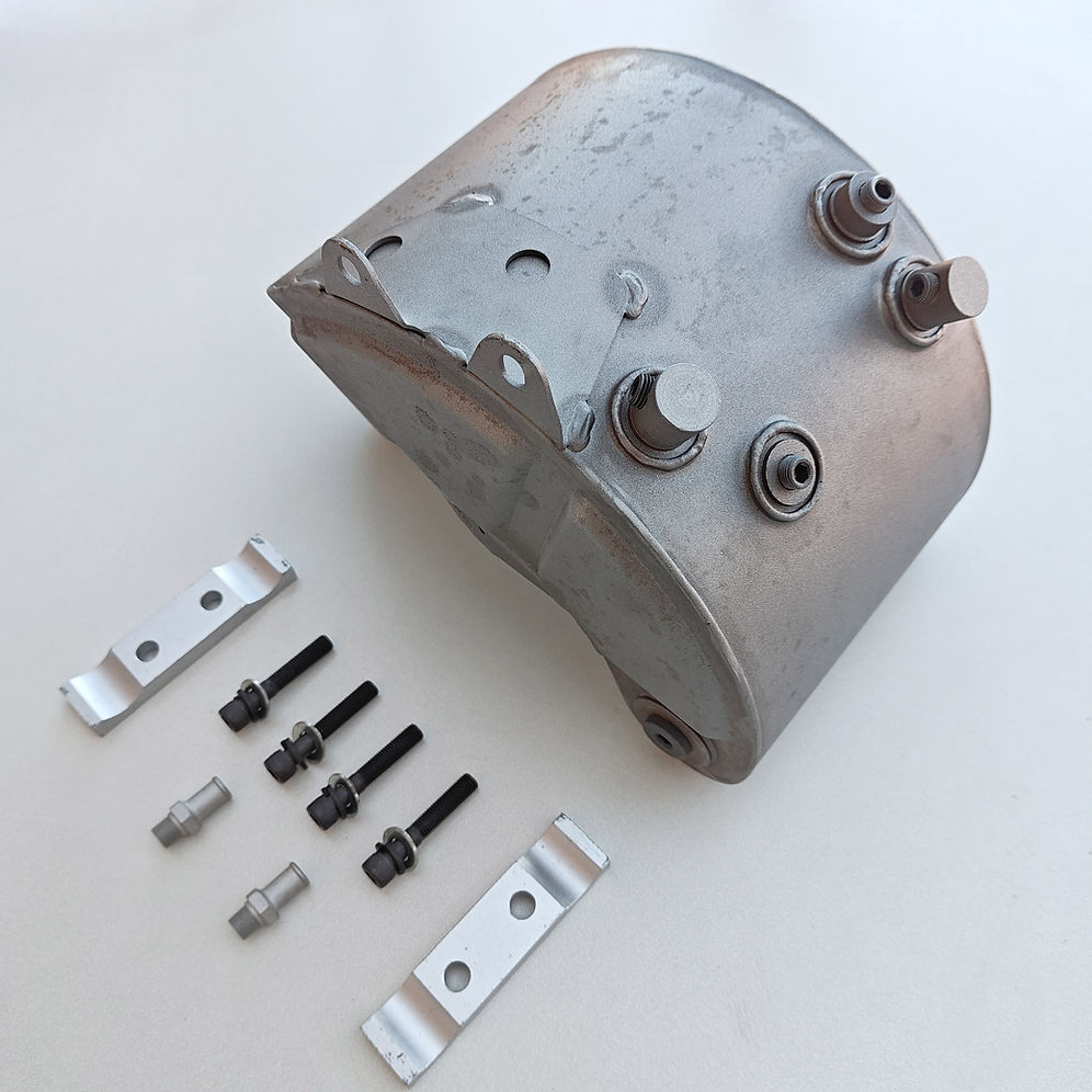 Horseshoe Oil Tank for Ironhead & K Model - Image 5