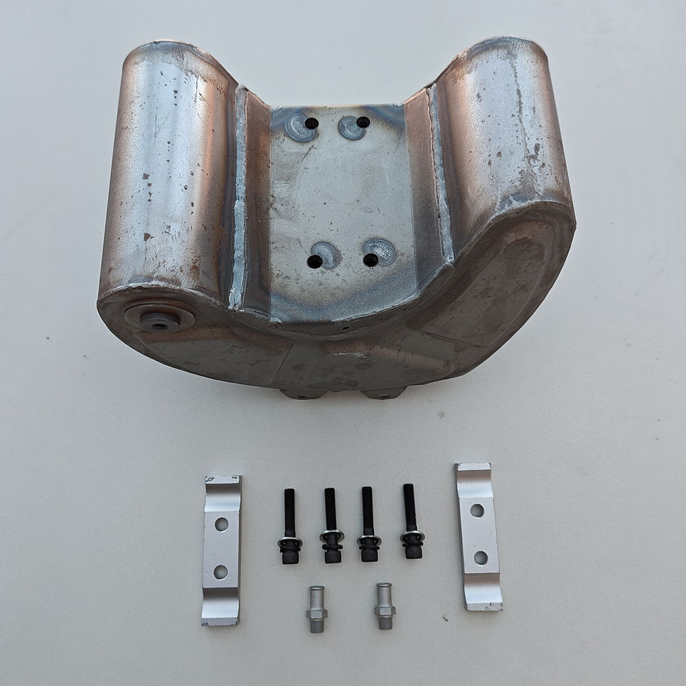 Horseshoe Oil Tank for Ironhead & K Model - Image 2