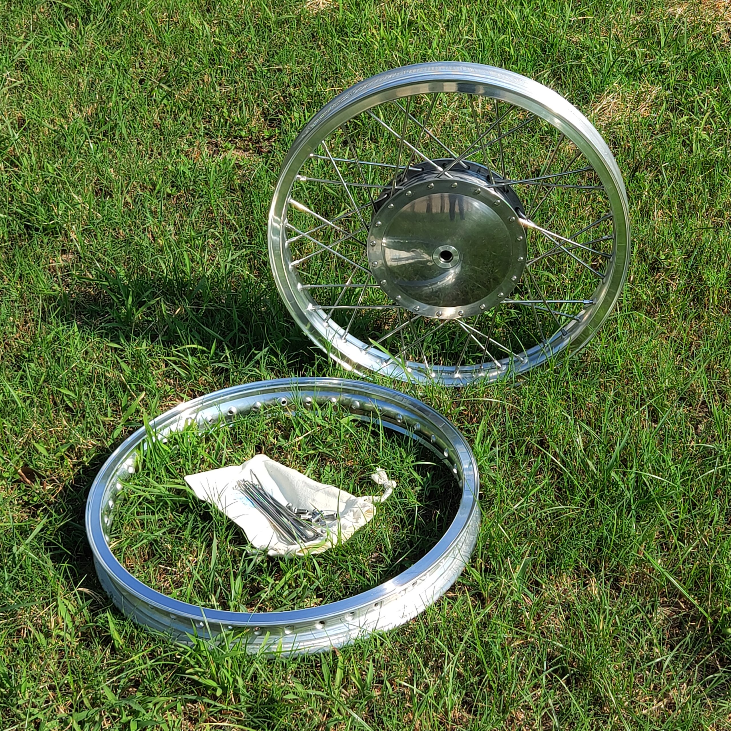 21 * 1.85" H Aluminum Wheel With Hamburger Drum Brake - Image 6